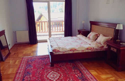 Sinaia Casa | La bella casa miu