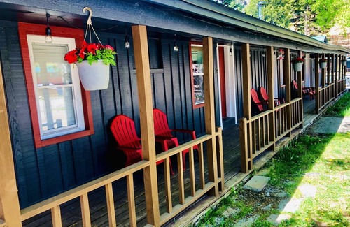 Red River Cabina | The Beautiful Pioneer Lodge 4