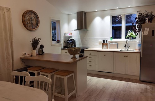 Woolston Casa | The Beautiful Trio – 3 Homes for One Group
