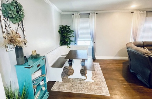 Manchester Casa | The Beauty Lounge Guest House