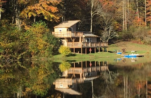 Malaga Cabina | The Beaver Lodge at Dragonfly Lake * Nuevo listado *