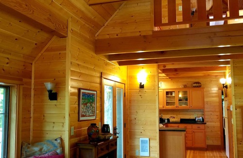 Blue River Casa | The "Belknap Cabin"