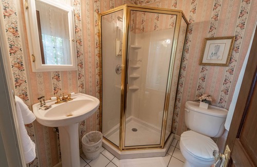 Jim Thorpe Cama Y Desayuno | The Bella Victoria