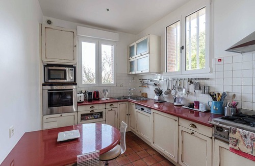 Benerville-sur-Mer Apartamento | La villa Benervilloise con los pies en el agua