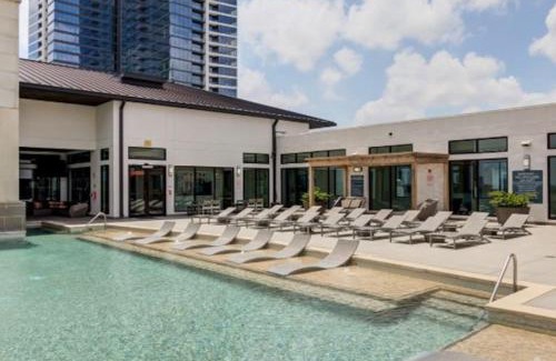Greenway Plaza-Upper Kirby Apartamento | The Bentler #1