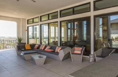 Greenway Plaza-Upper Kirby Apartamento | The Bentler #1