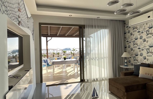 Gastria Apartamento | The Best Apartment on the Beach - 8 steps from the private terrace
