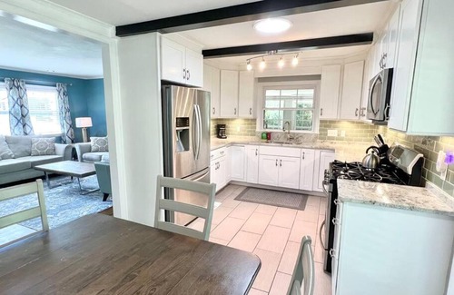 Wilmington Casa | The Best Family & Friends Hangout & Pet Friendly!