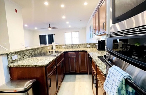 Atlantic Beach Apartamento | The best location, Spacious ocean view 7BR +pool