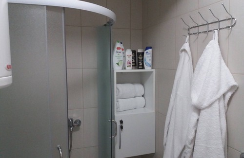 Nis Apartamento | The best private apartment! Modern, clean. On great location! There is a garage