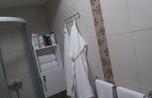 Nis Apartamento | The best private apartment! Modern, clean. On great location! There is a garage