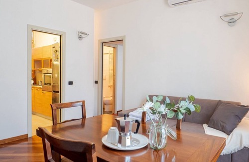 Ponte Seveso Casa | The Best Rent - Two bedroom apartment close to Sondrio metro station