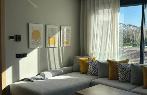 La Corniche Apartamento | The Besty Ocean Suite-By Ayla Stay