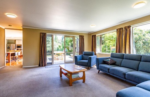 Raetihi Casa | The Big Chill - Raetihi Holiday Home