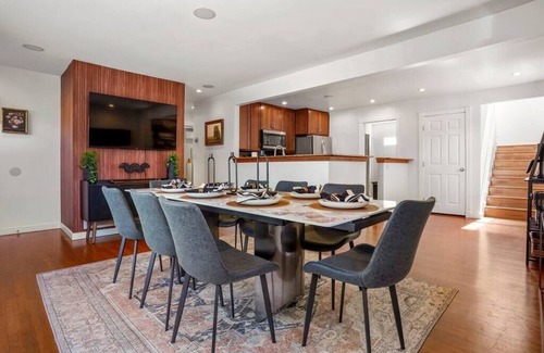Point Loma Heights Casa | The Big Kahuna Summar