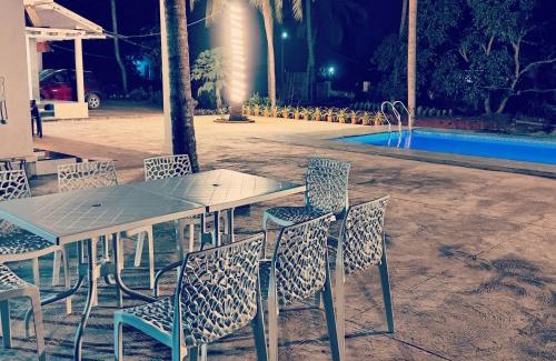 Udupi Otro | The big pineapple estate suites