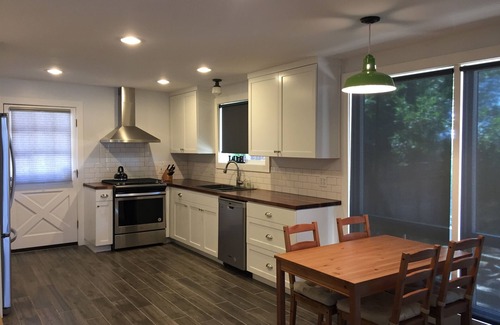 Redmond Casa | El gran rojo en Redmond