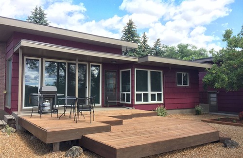 Redmond Casa | El gran rojo en Redmond