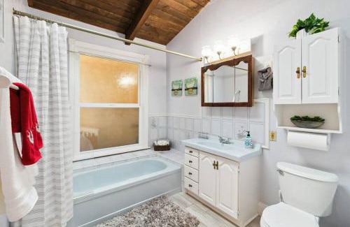 Pearblossom Casa | The Big Sky