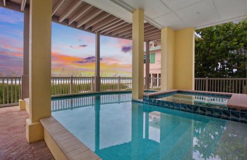 Anna Maria Casa | The Big Yellow House