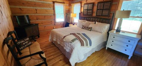 Cherokee Casa | The Bigwitch Cabin