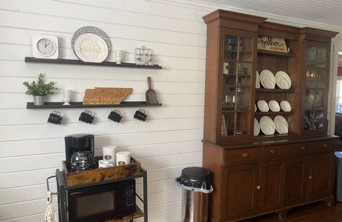 Townsend Casa | The Biketrail Bungalow-easily accessible and convenient to everything