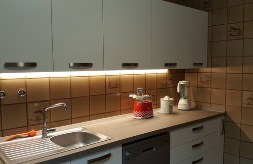 Aosta Apartamento | Cómodo apartamento wifi y parking gratis.
