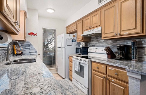 Sailhouse Condominio | The Birds and The Beach | Pet Friendly, Fishing!