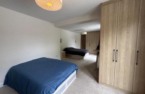 East Finchley Casa | The Bishop Retreat
