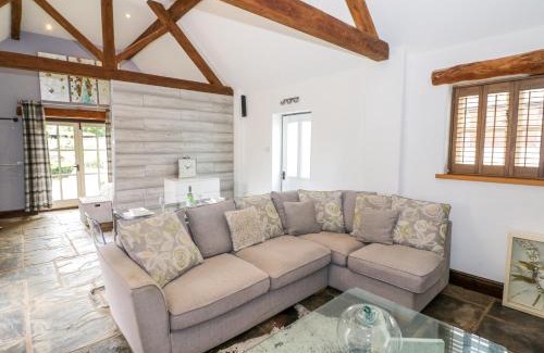 Ettington Casa | The Bit on the Side