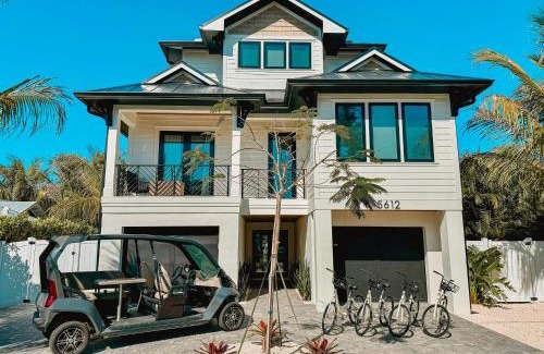 Holmes Beach Casa | The Black Pearl