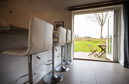 Narberth Casa | The Blacksmiths - Luxury Cottage, Countryside Views, Pet Friendly