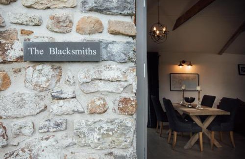 Narberth Casa | The Blacksmiths - Luxury Cottage, Countryside Views, Pet Friendly