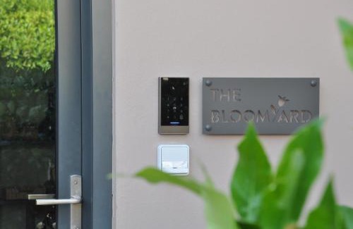 Markopoulon Apartamento | The BloomYard