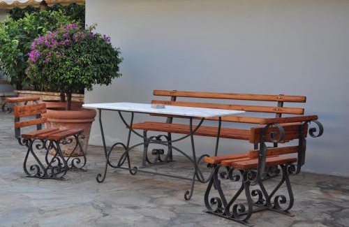 Markopoulon Apartamento | The BloomYard