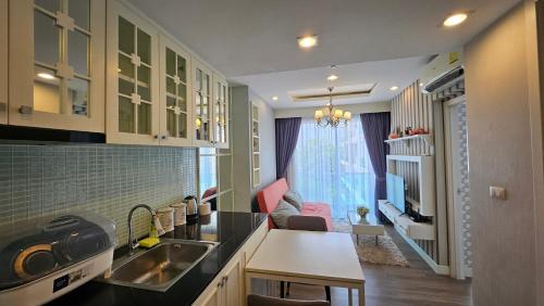 Saen Suk Apartamento | The Blu X Seaview บางแสน F5 R140