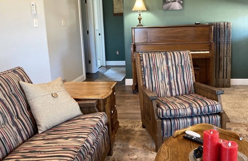 Springtown Casa | The Blue Barndo