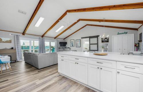 St. George Island Casa | The Blue Bungalow St. George Island