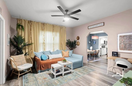 College Park Casa | The Blue BungalownPeaceful | Porch | HotTub I DT