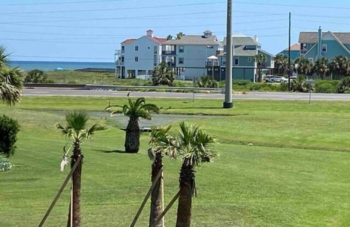 Pointe San Luis Casa | The Blue Crab