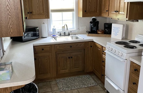 Dundee Cabaña | The Blue Door Cottage