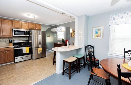 Wildwood Casa | The Blue Fig, 1.5 Blocks to Beach and Boardwalk, Fenced-in yard, Parking