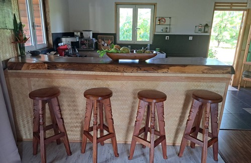 Temae Casa | The blue pineapple beach house