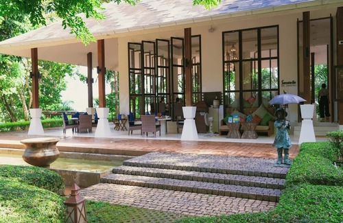 Ranong Hotel | The Blue Sky Resort Ranong