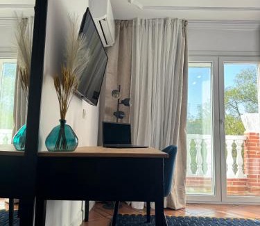 Las Lagunas Casa | The Blue Suite