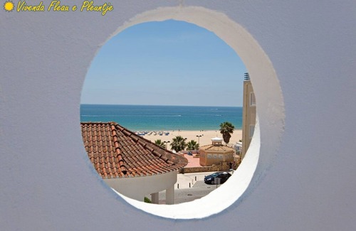 Praia da Rocha Casa | La Villa Azul en el Algarve: a 50 m de la playa y el océano, Praia da Rocha