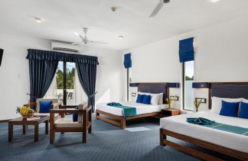 Pottuvil Division 2 Hotel | The Blue Wave Hotel