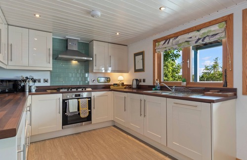 Penally Chalet De Esquí | The Bluebell - Luxury Lodge with Hot Tub