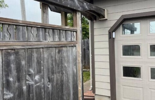McKinleyville Casa | The Bluff House ~Upgraded & Close to town II
