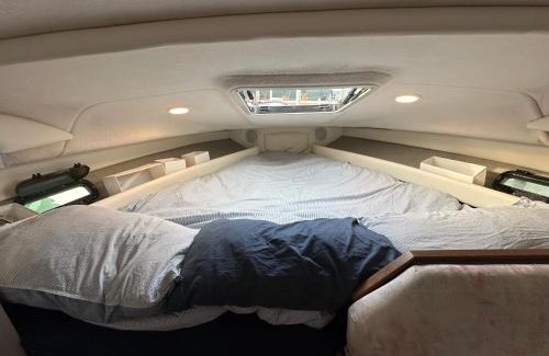 Castello Alquiler De Eote | The boat experience Hotel galleggiante in barca